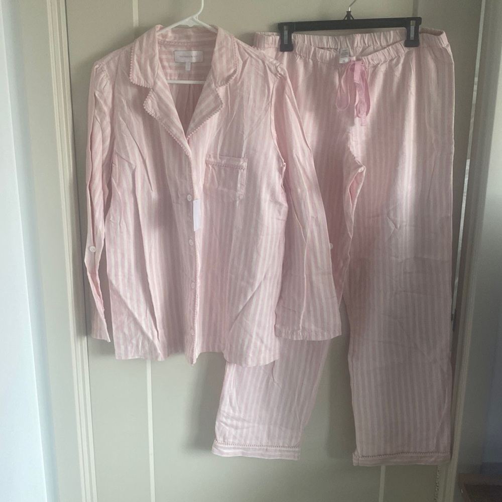 Brand new Victoria's Secret cotton pajamas